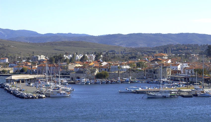 pazar yeri arkası